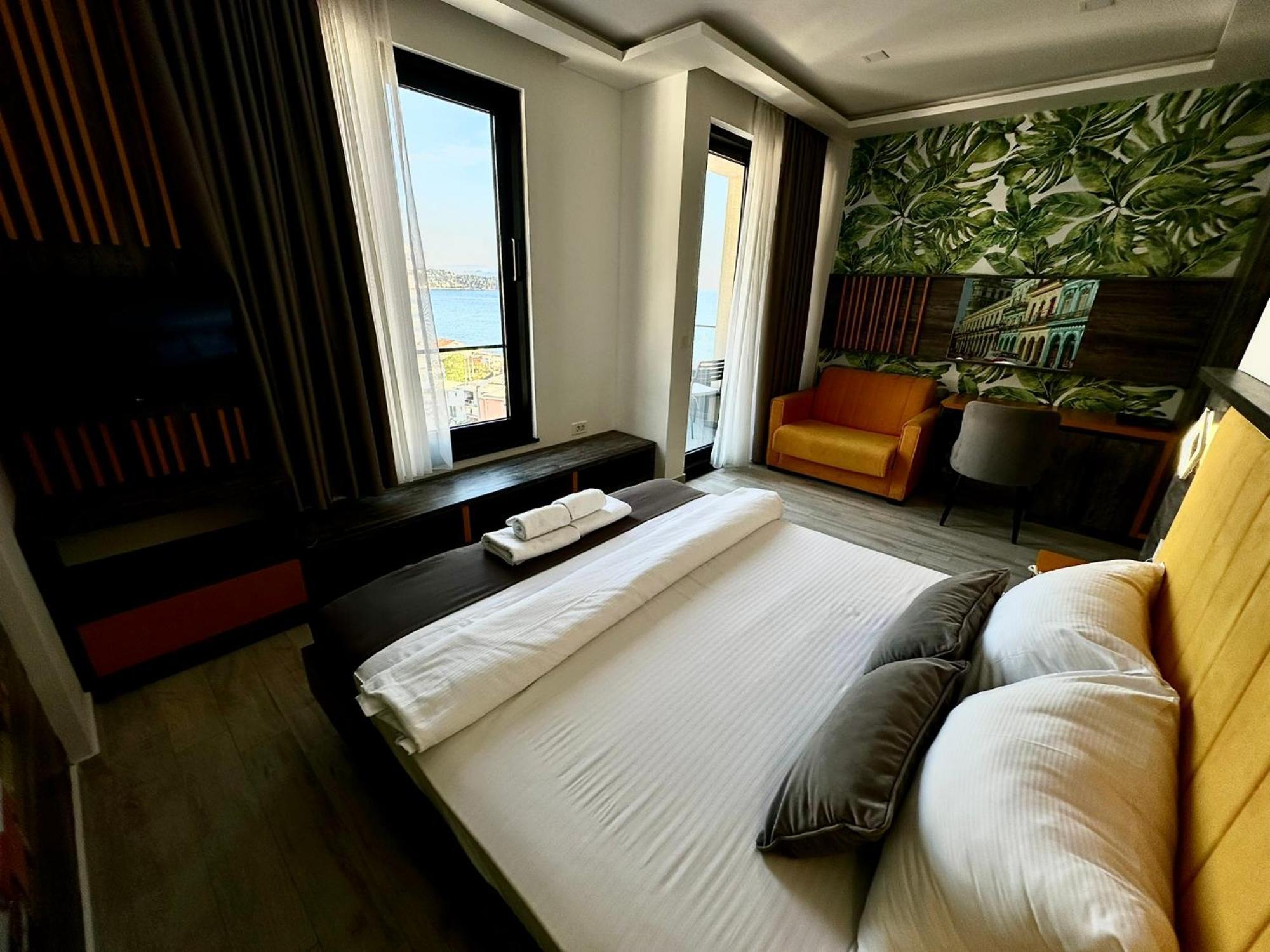 Hotel Del Medio Sutomore Luaran gambar