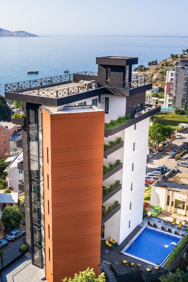 Hotel Del Medio Sutomore Luaran gambar